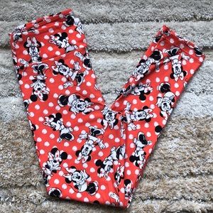 NWOT Coral Minnie Mouse Disney leggings